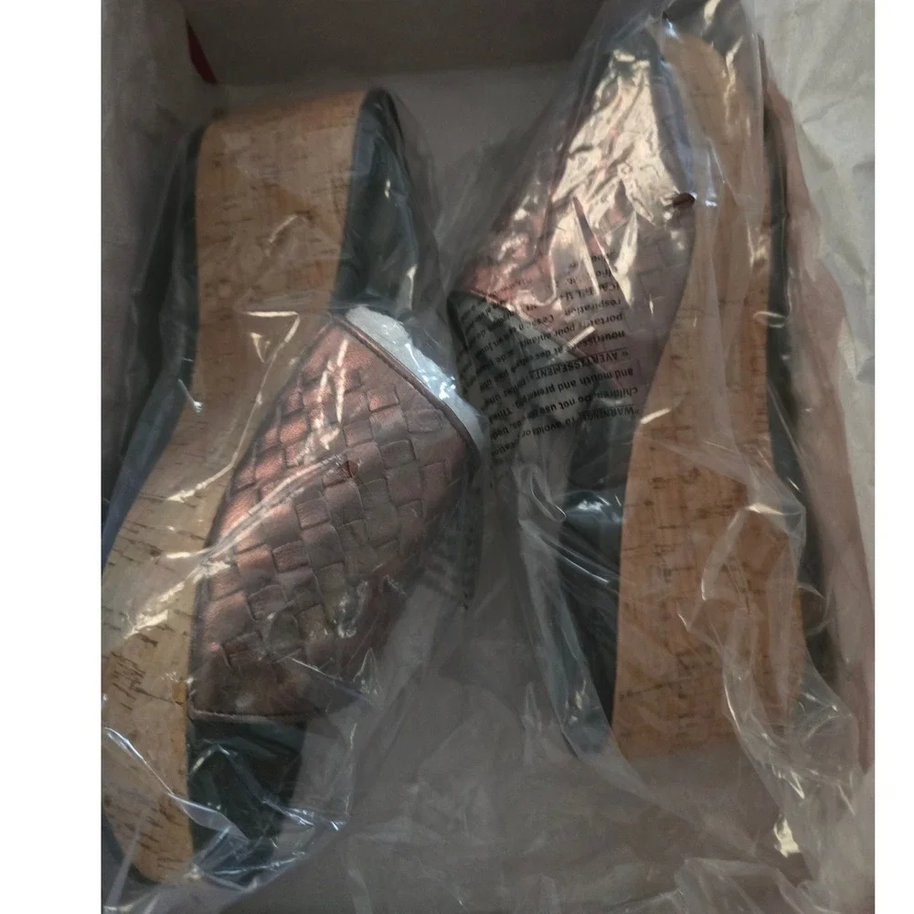 Donald J Pliner‎ Womens Bronze Metallic Woven Leather Cork Wedge Sandals sz8